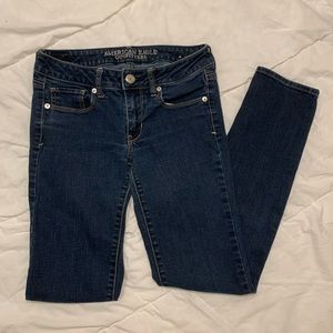 American Eagle dark wash skinny jean